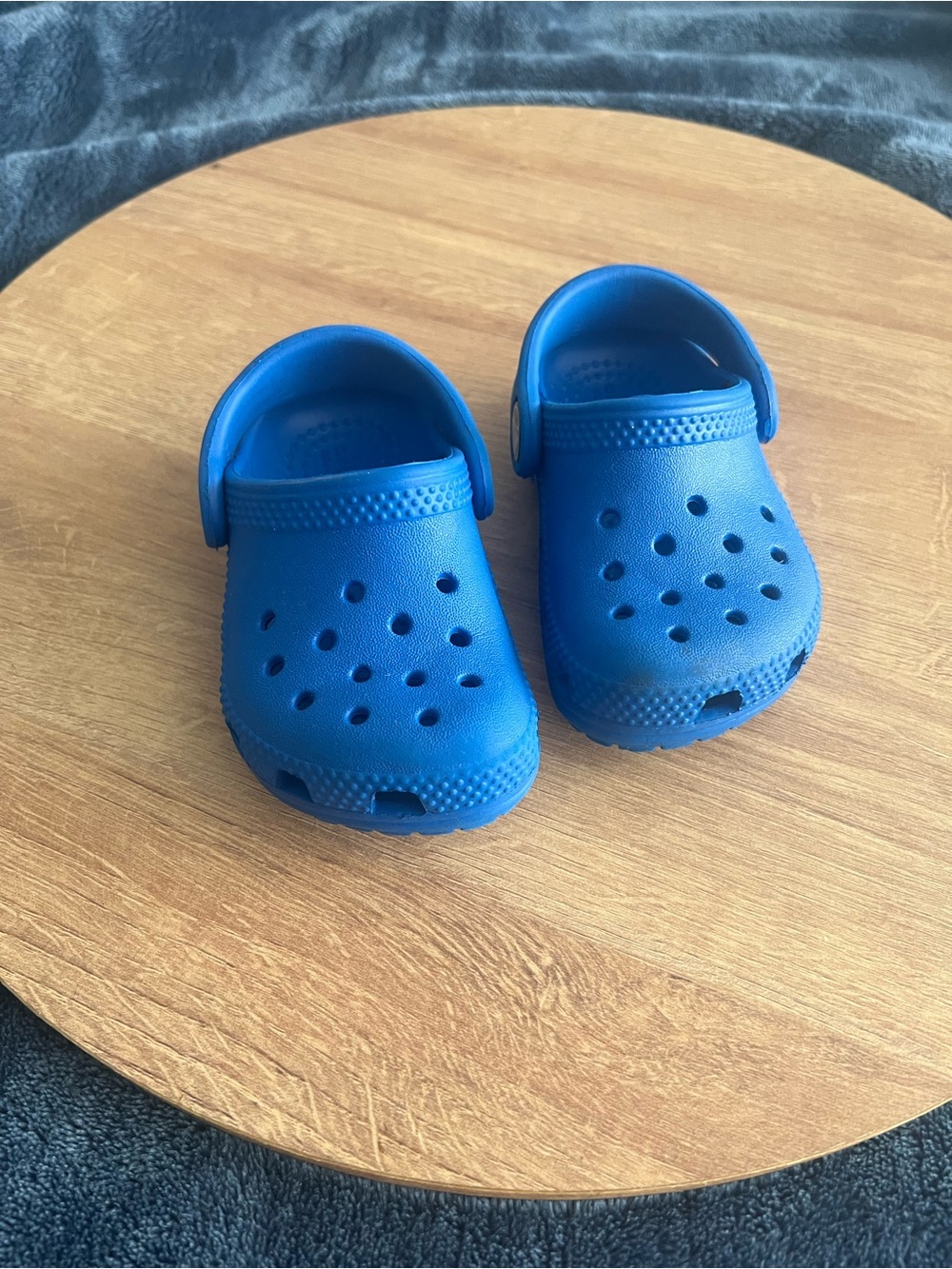 CROCS Kids Classic Clog in Bright Blue